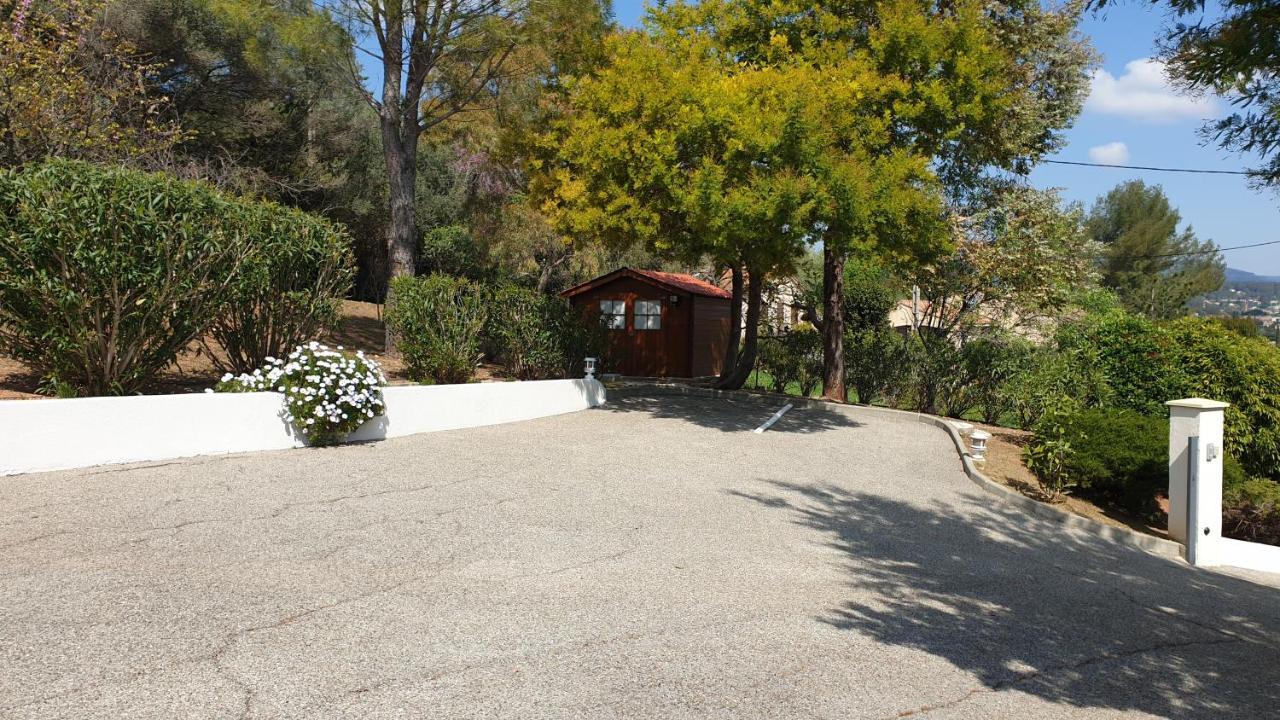 La Villa D'Olivene Cuers Ngoại thất bức ảnh
